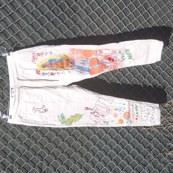 Maison noir Joggers w Religious Print L - Picture 1 of 3